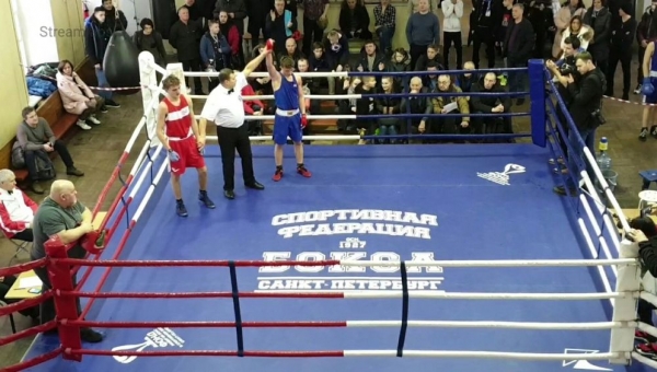 Выход в полуфинал первенства Санкт-Петербурга по боксу