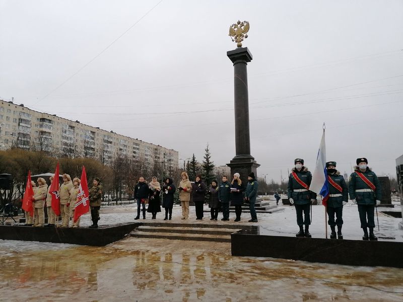Сегодня прошла памятная акция , посвященная 77 годовщине полного освобождения Ленинграда от блокады