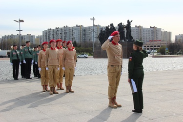 Смотр Почетных караулов на Площади Победы