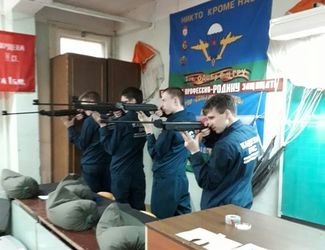 Тренировка секции основы военной службы ПМК "Патриот"