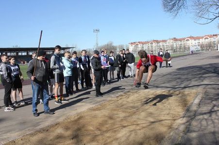 Соревнования по военно-спортивному двоеборью в рамках Спартакиады молодёжи Колпинского района